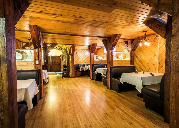 Hotel Colter's