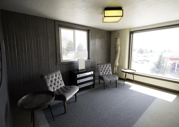 Colter's Hotel Afton