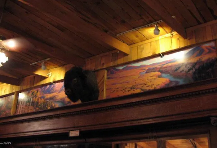 Colter's Hotel